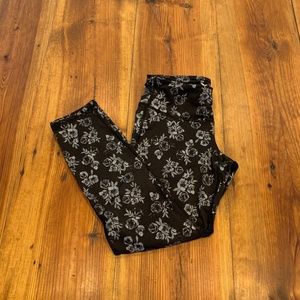 Capri length leggings